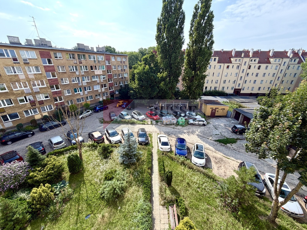 Mieszkanie Sprzedaż  Centrum 13