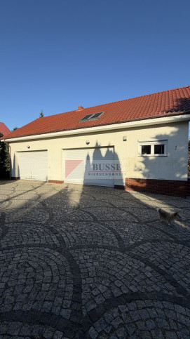 Dom Sprzedaż Bierzwnik Kwiatowa 24