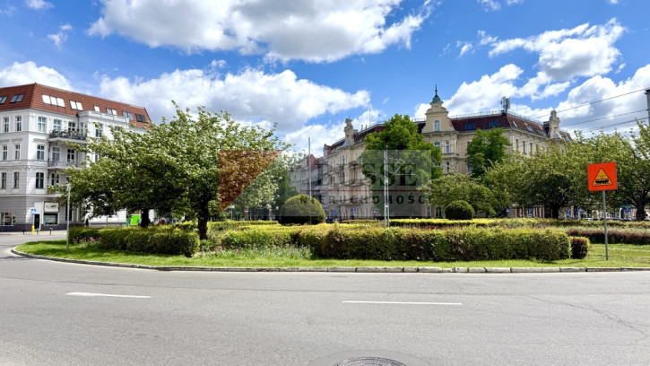 Mieszkanie Sprzedaż  Centrum Monte Cassino 33